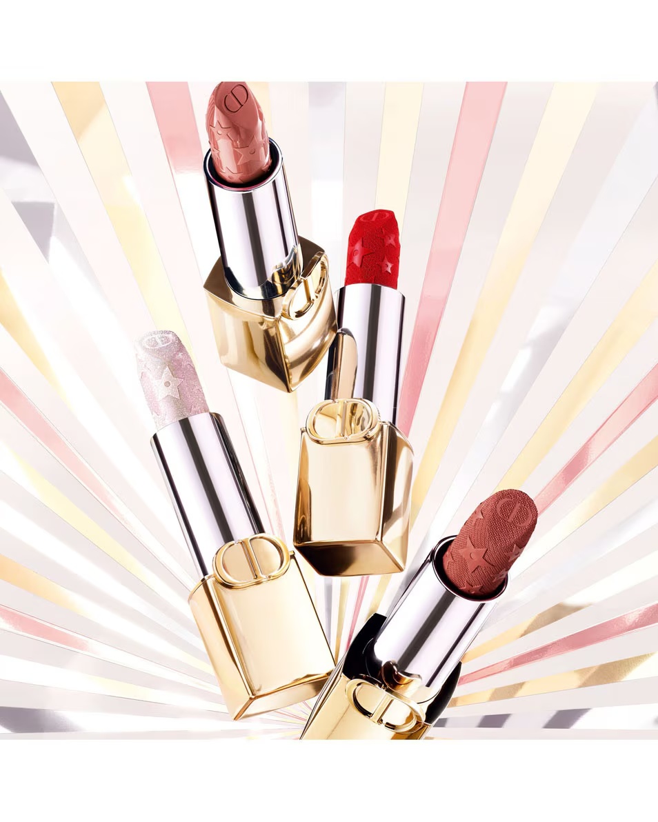DIOR Rouge Dior Lipstick - Κραγιόν υψηλής ραπτικής περιορισμένης έκδοσης - χρυσή θήκη και χαραγμένο στικ