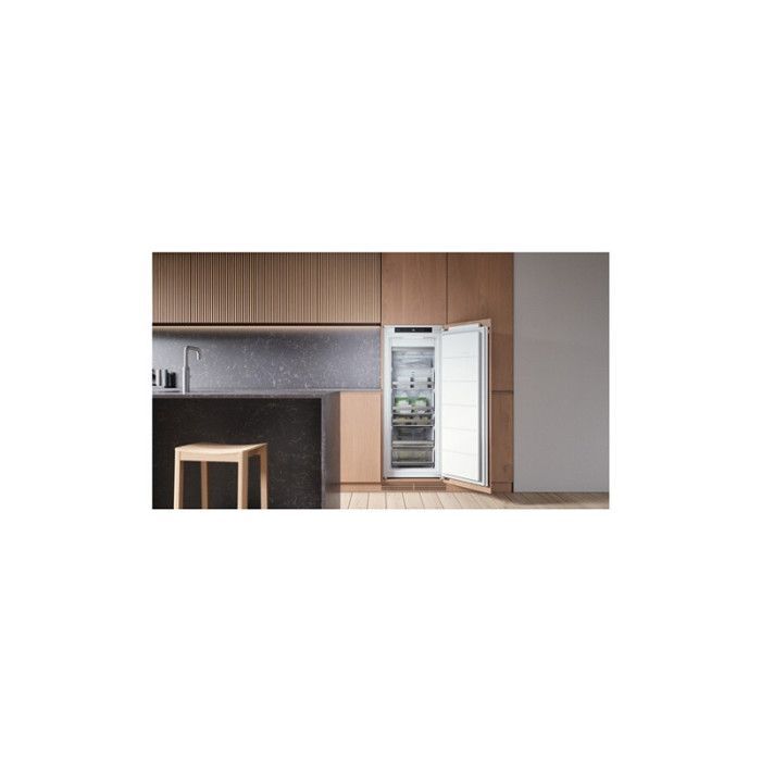 Asko FN31442EI Built-in Upright Freezer 140cm