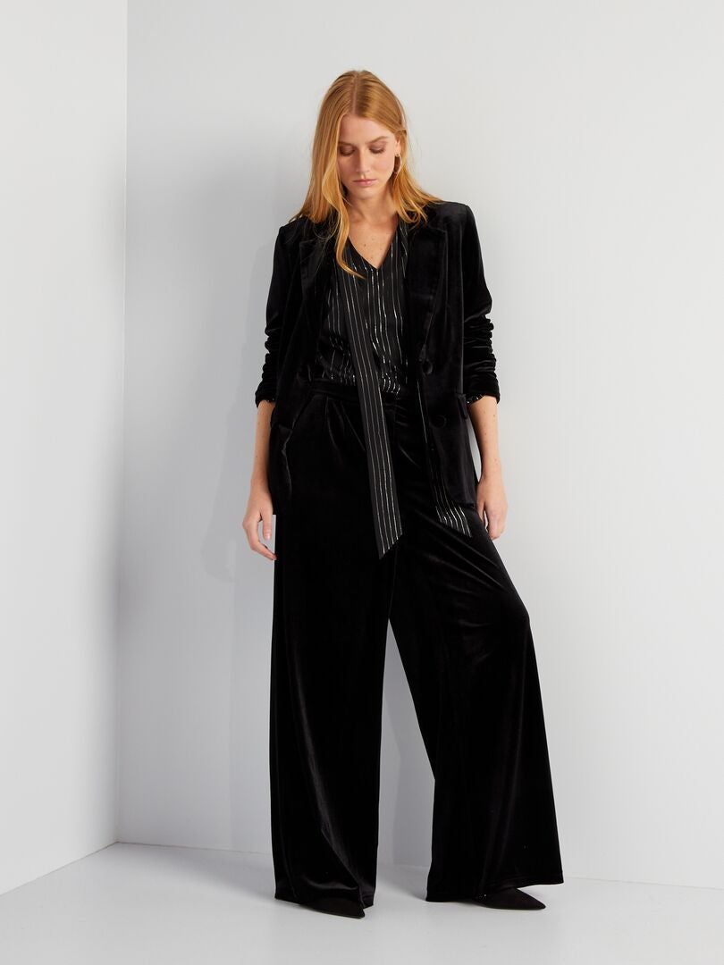 Blusa con lazo ajustable - negra