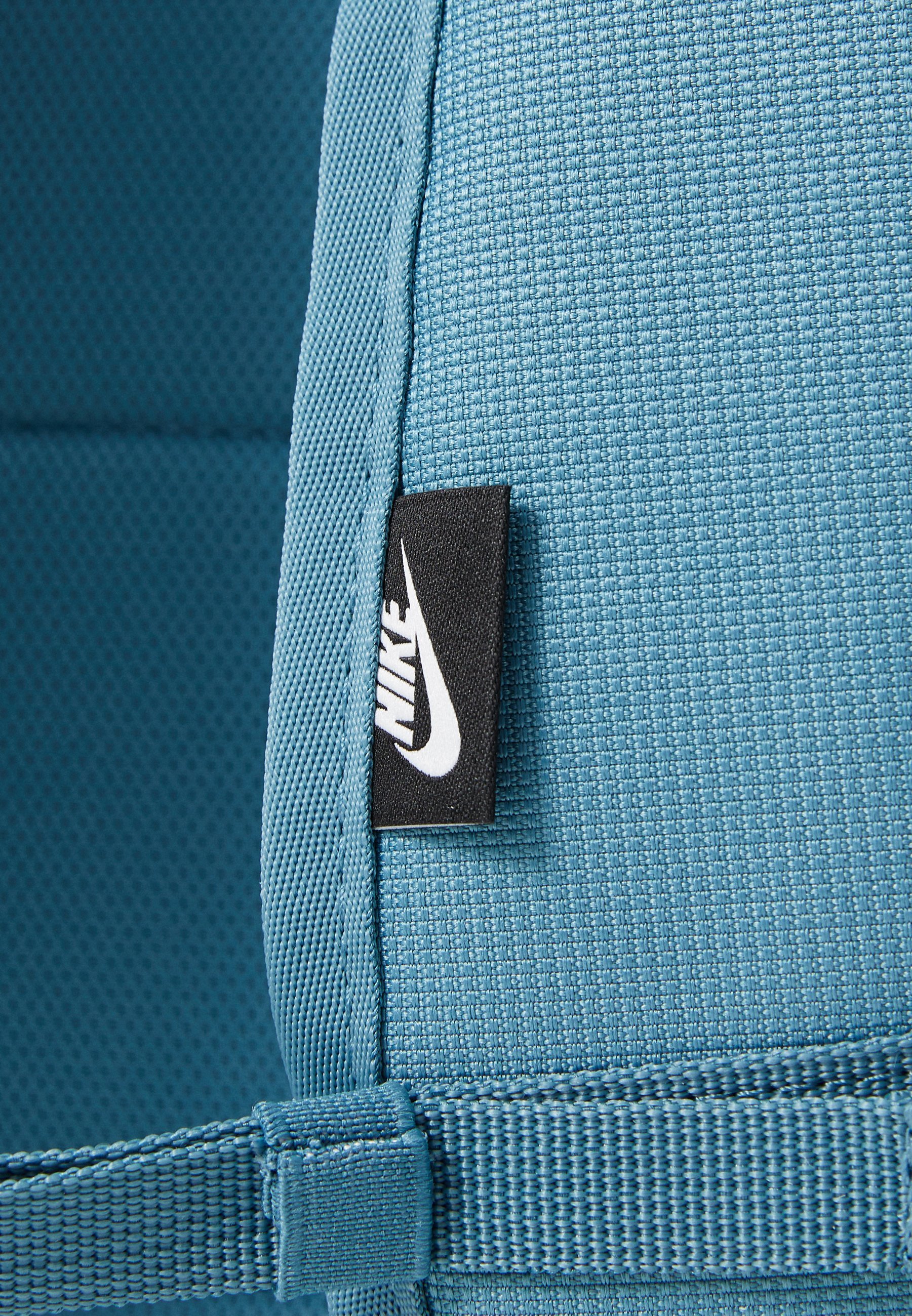 Nike Sportswear rugzakken