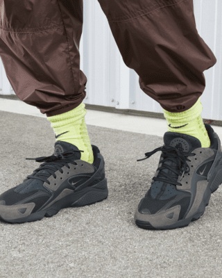 Nike Air Huarache Runner Men's Shoes