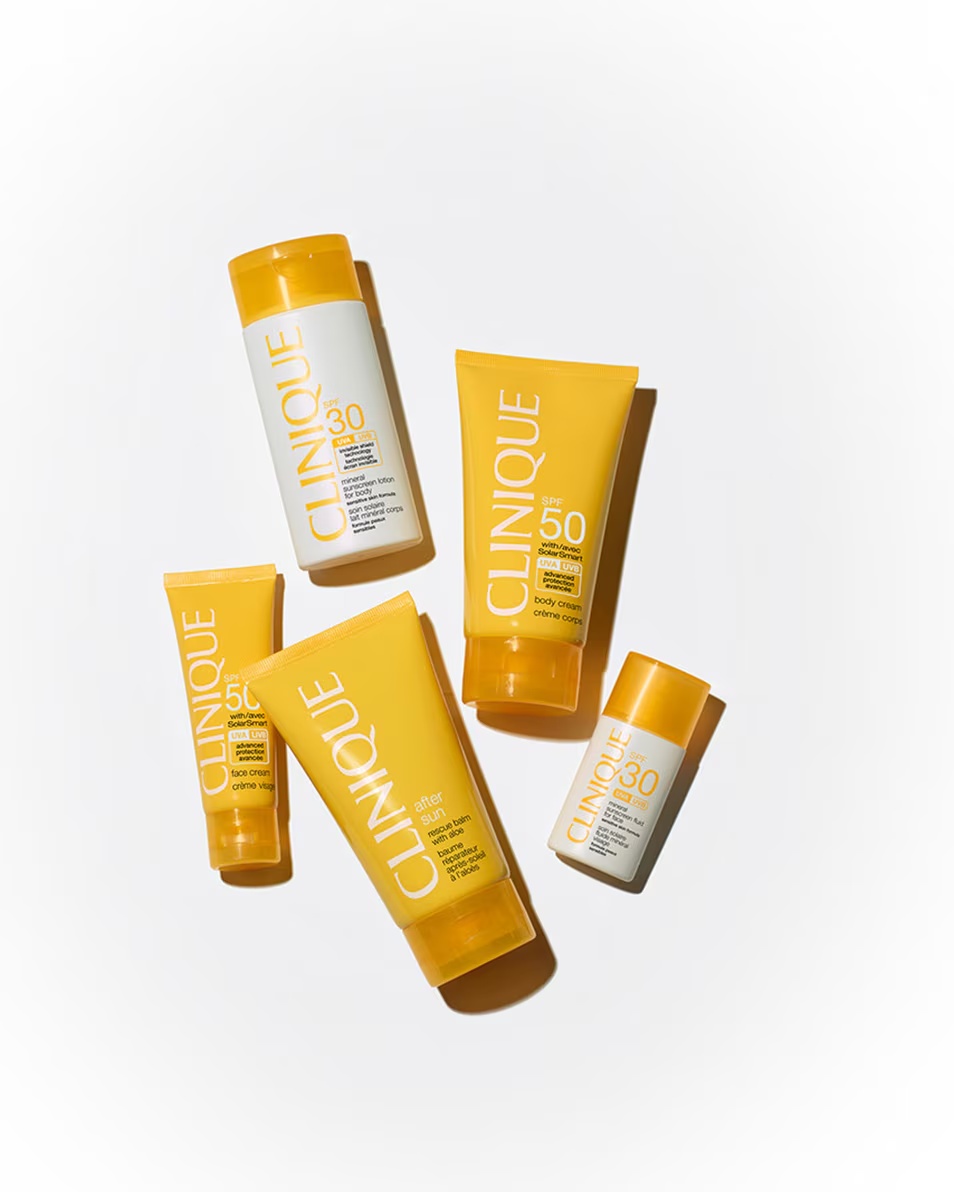 CLINIQUE ΑΝΤΙΡΥΤΙΔΙΚΗ ΚΡΕΜΑ ΠΡΟΣΩΠΟΥ ΜΕ SPF 30 - ΑΝΤΙΓΗΡΑΝΣΗ - ΕΥΑΙΣΘΗΤΟ ΔΕΡΜΑ