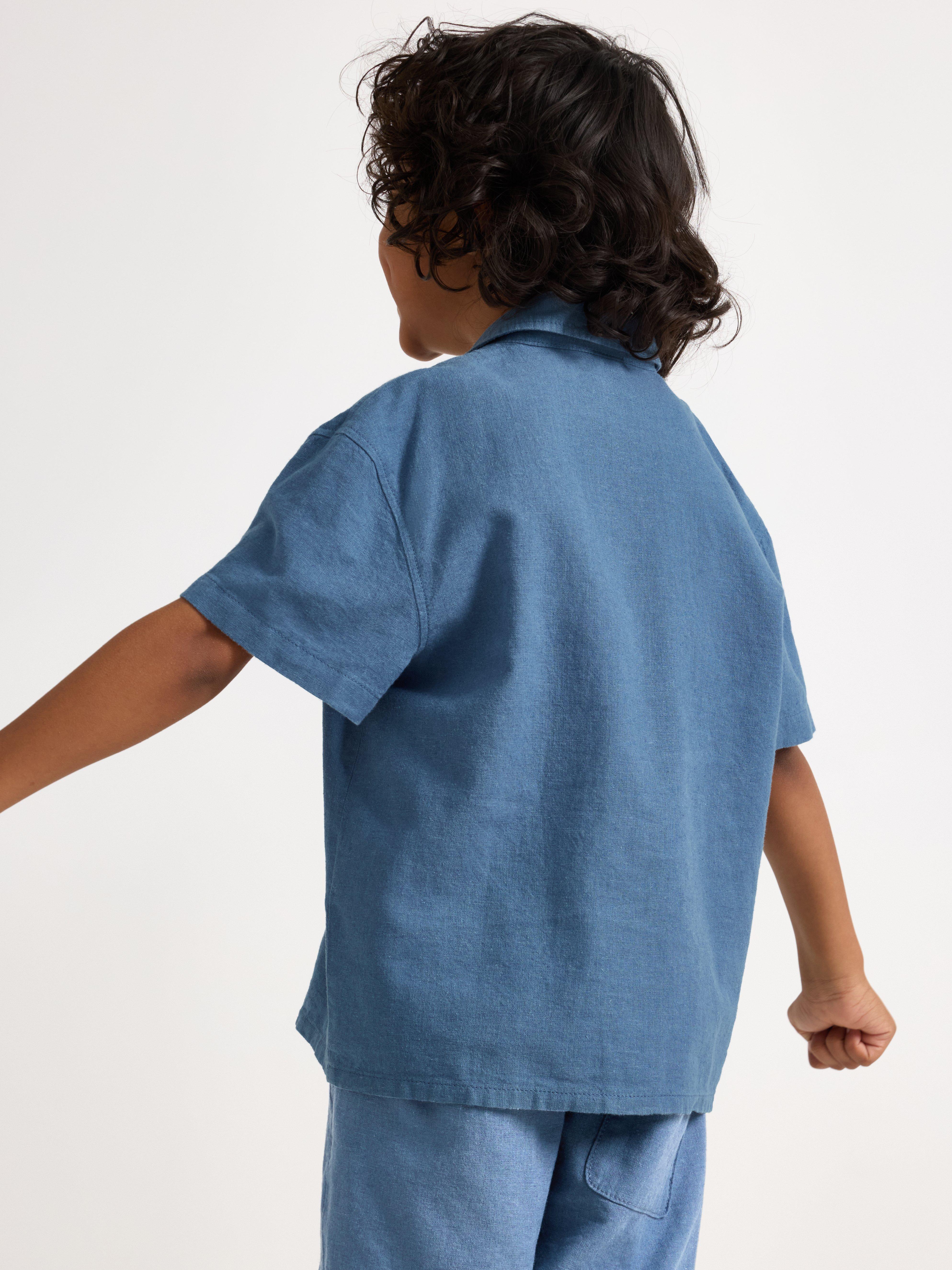 Camisa de manga curta em mistura de linho azul acinzentado