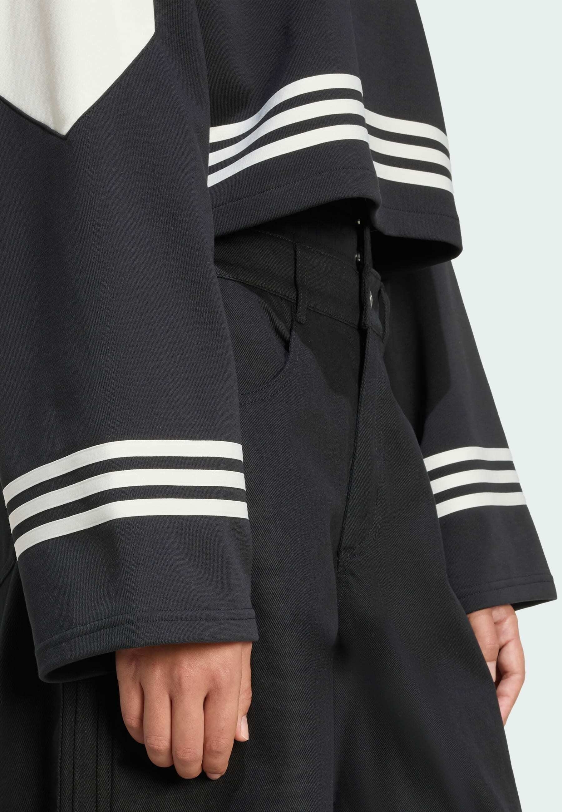 adidas Originalsi dressipluusid