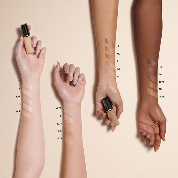 Lysende silke concealer