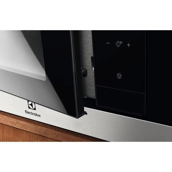 Micro-ondes encastrable - ELECTROLUX - CMS4253TMX - Inox anti-trace - 23l - Grill - H 388 x L 595 x P 400 mm