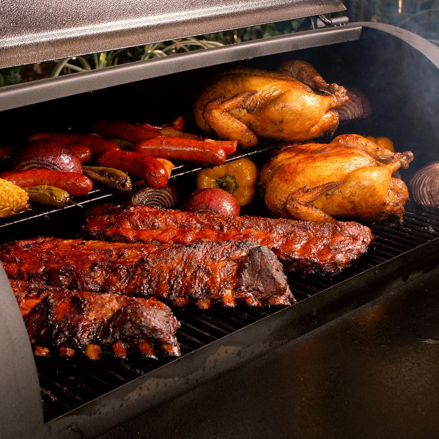 Victory 35 hüvelykes fapellet grill elülső polccal, 29 fontos tartállyal és 16-os acélcsővel és kocsival - BBQPG