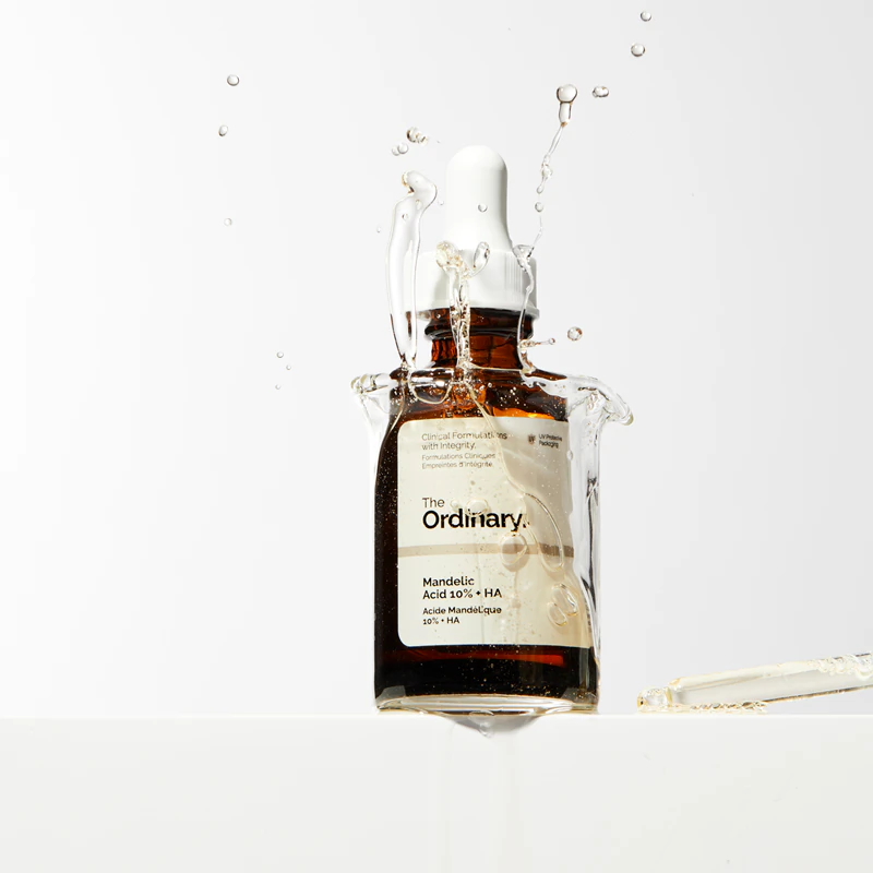 Vyhladzujúce a exfoliačné sérum The Ordinary Mandelic Acid 10% + HA