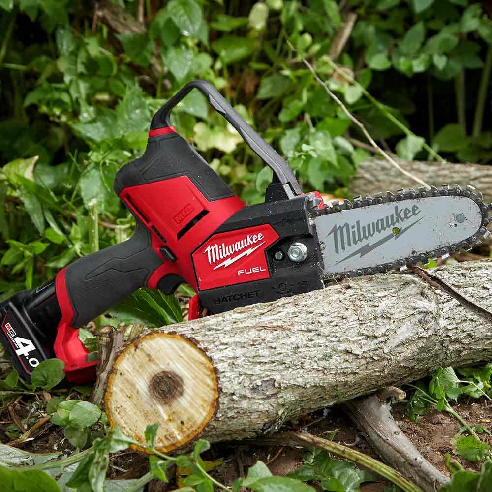Fierăstrău circular MILWAUKEE 12V FUEL™ HATCHET™ de 6