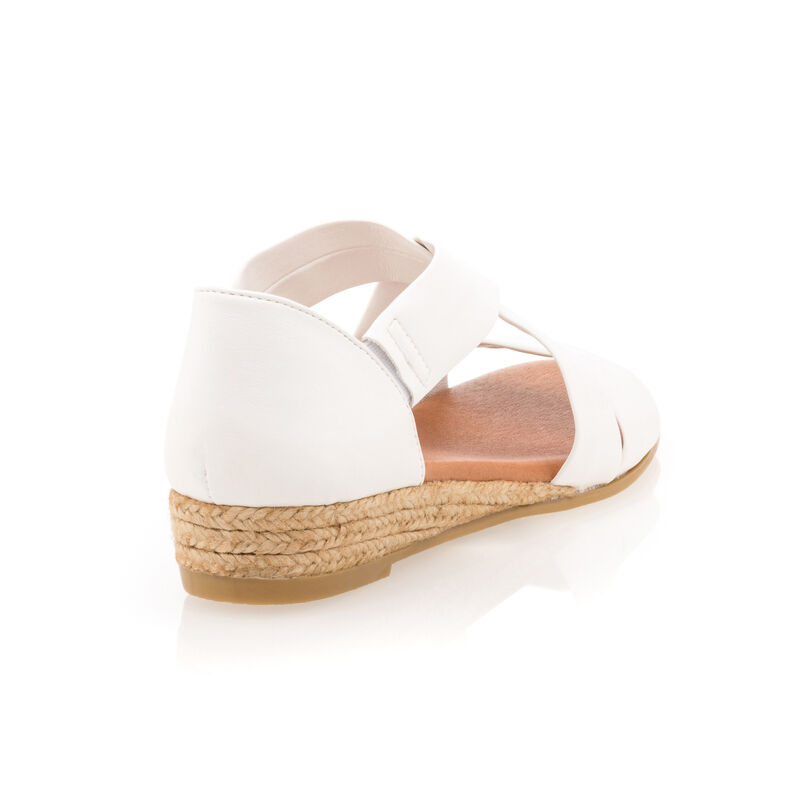 Hvite sandaler / sko med åpen tå til dame