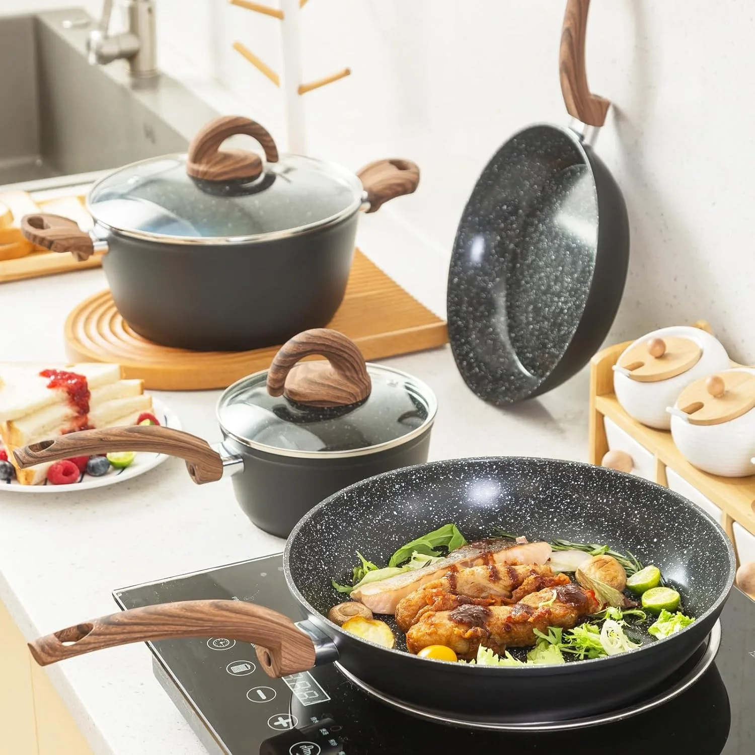 Ensemble de casseroles et poêles antiadhésives, batterie de cuisine en céramique avec motif granit, compatible induction.