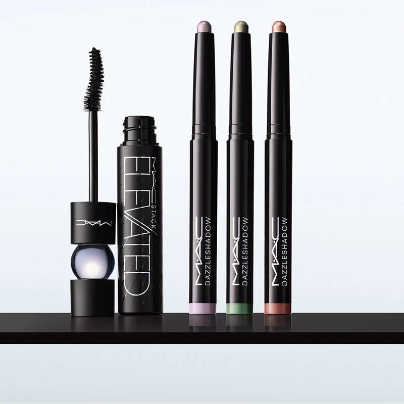 Сенка за очи у стилу Dazzleshadow компаније MAC Cosmetics