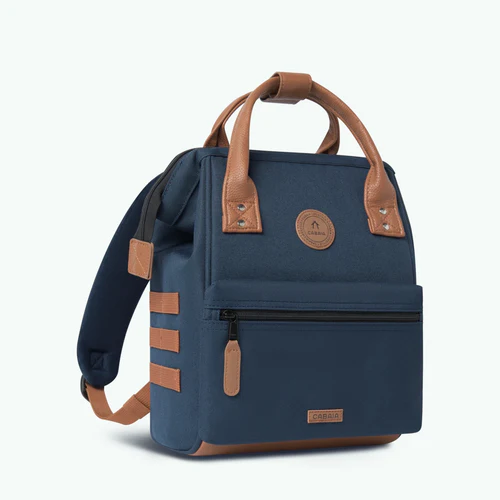 Cabaia Adventurer Small Chicago Rucksack, Marineblau
