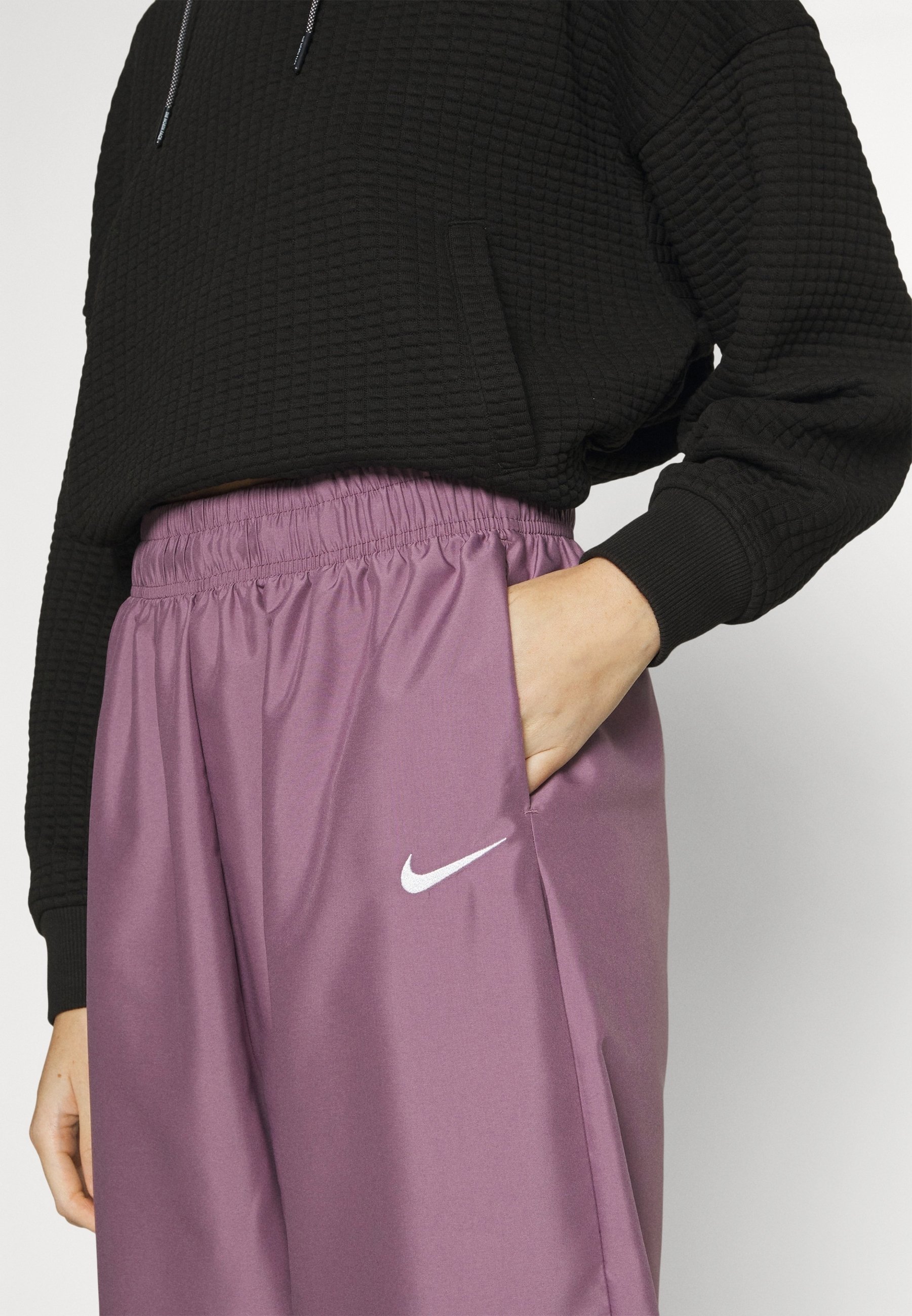 Bas de survêtement Nike Sportswear - lilas