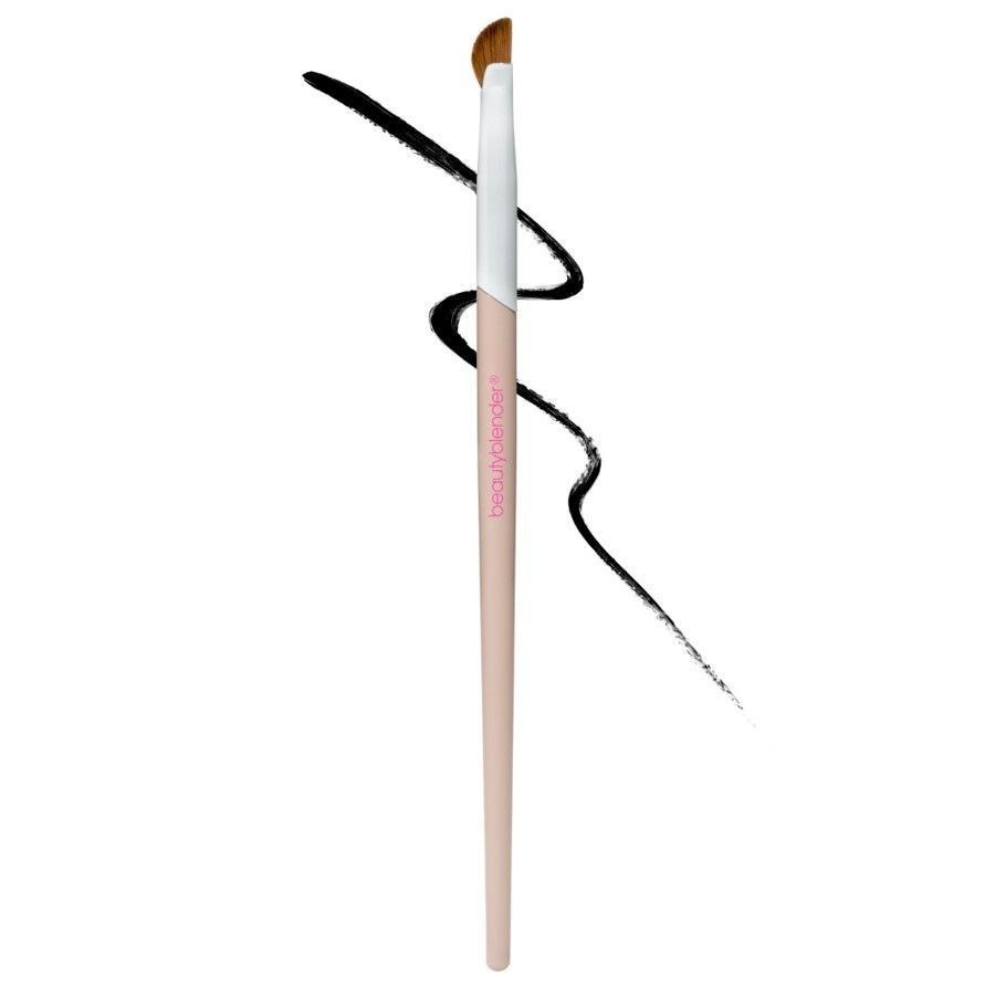 Štetec na očné linky Beautyblender Wing Man so zaoblenou očnou linkou - 1 kus