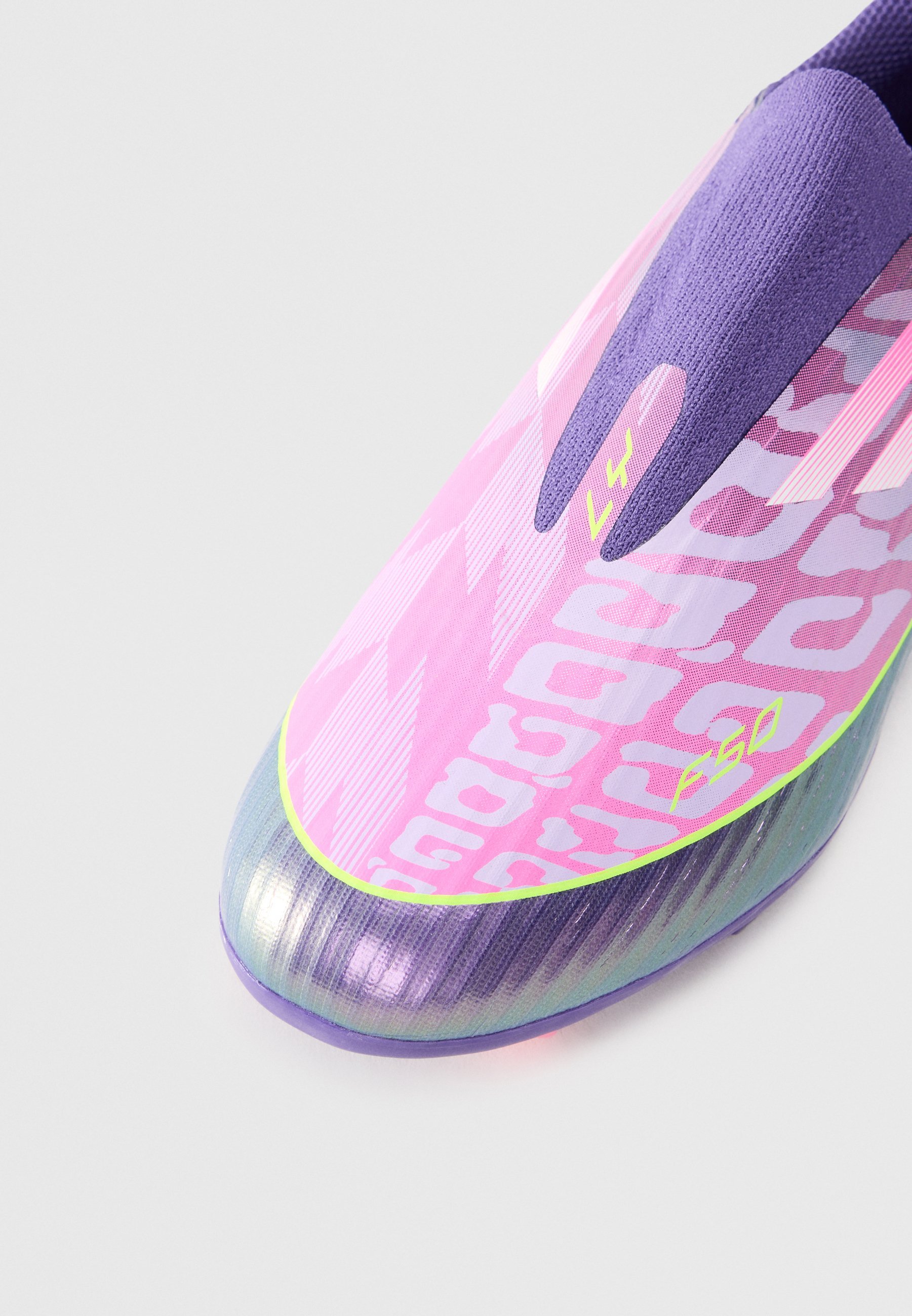 adidas Performance F50 LAMINE YAMAL LEAGUE UNISEX - Fotballsko for fast underlag - unity purple/white/lucid lemon