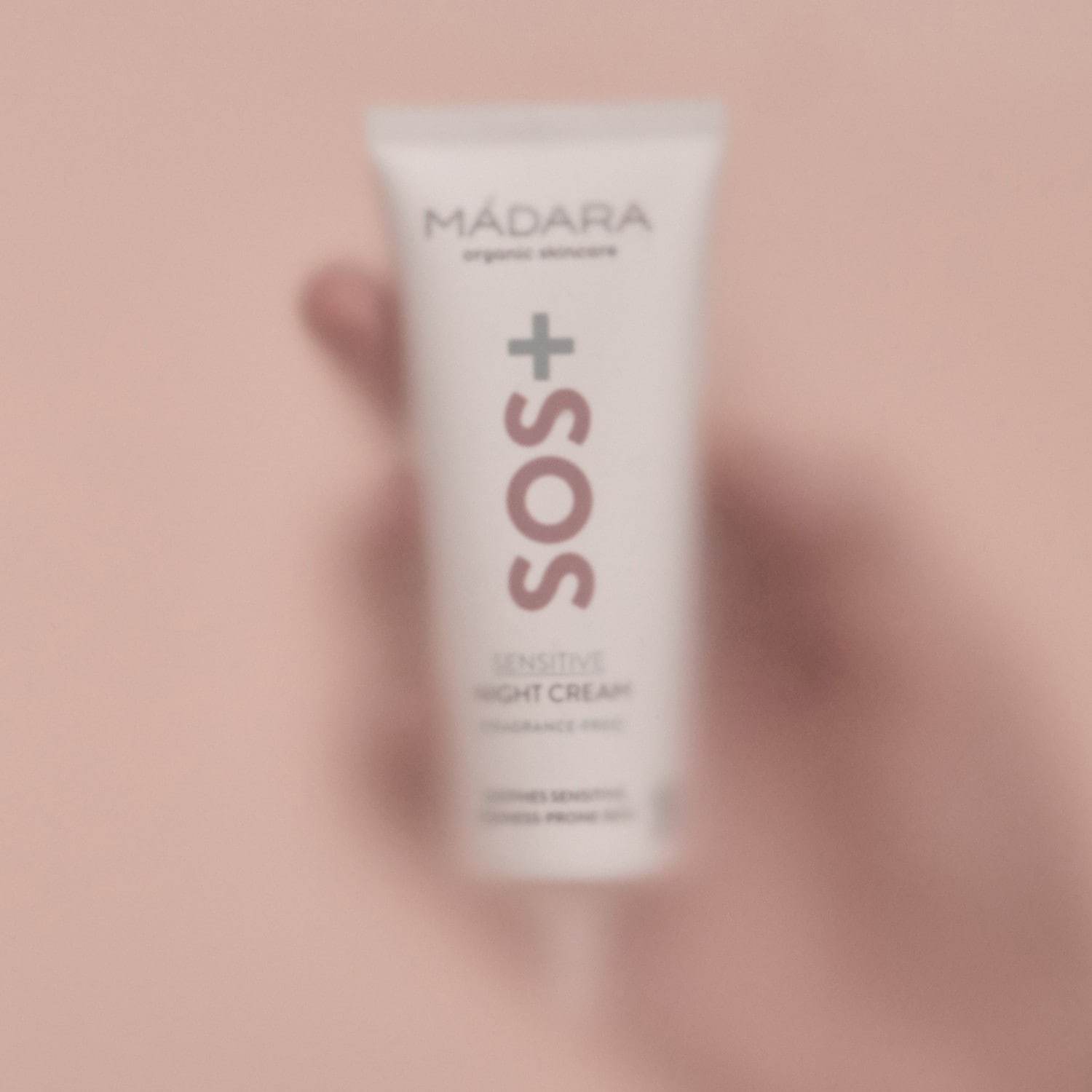MÁDARA veido kremas SOS Hydra SOS+ jautriai odai naktinis kremas - 70 ml