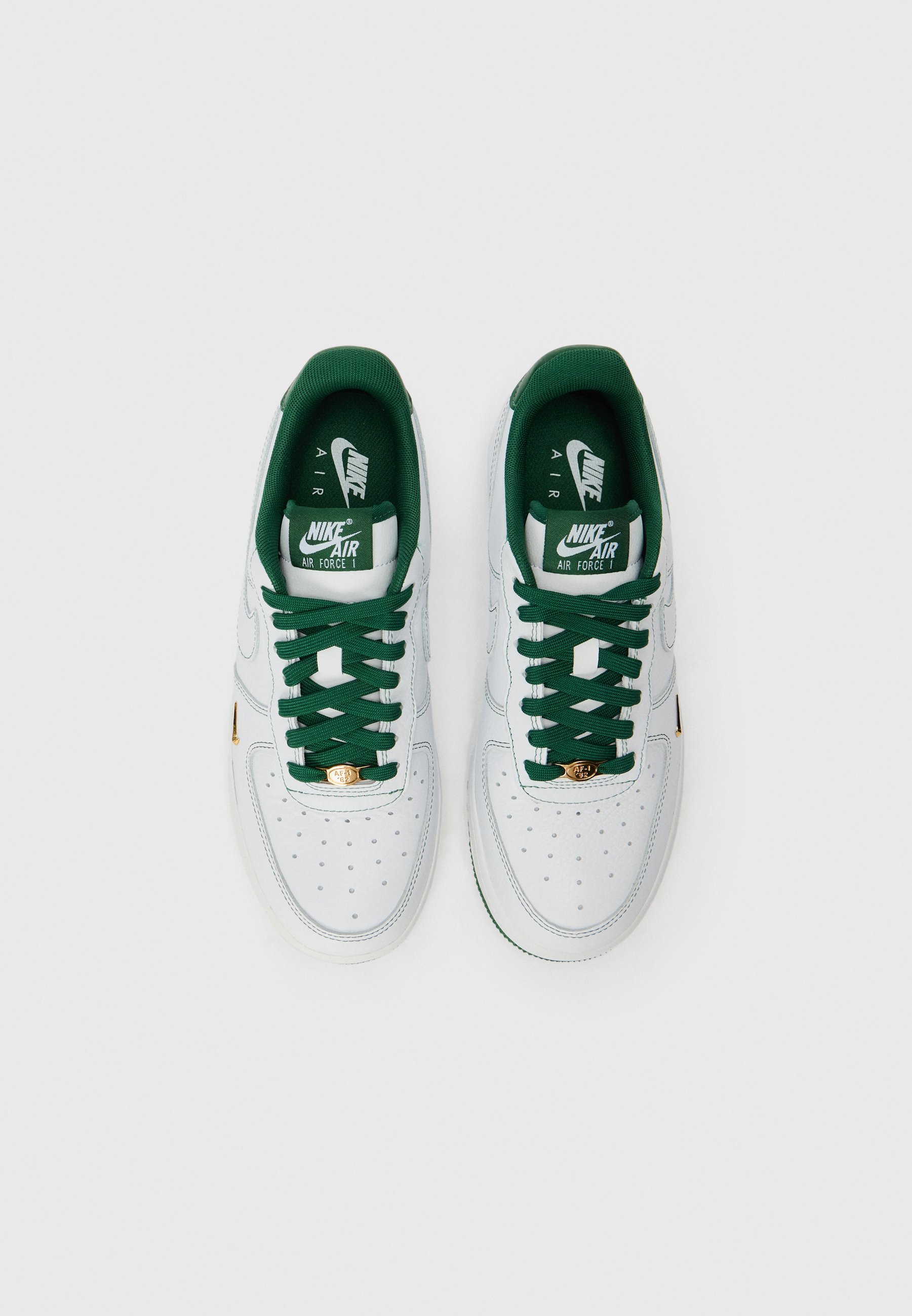 Tênis Nike Sportswear de cano baixo