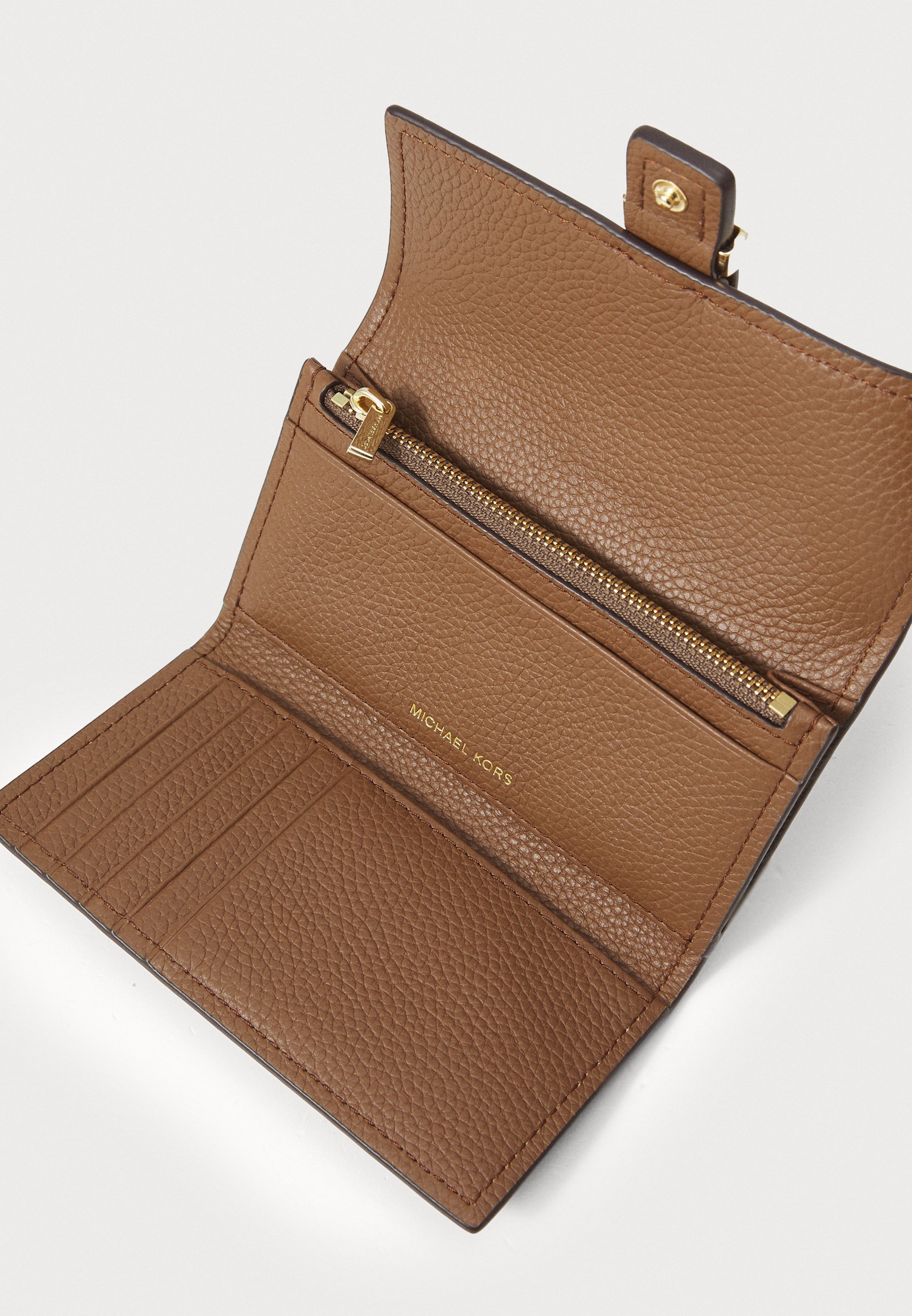MICHAEL Michael Kors NOLITA FLAP TRIFOLD WALLET - Portemonnee - donker karamel