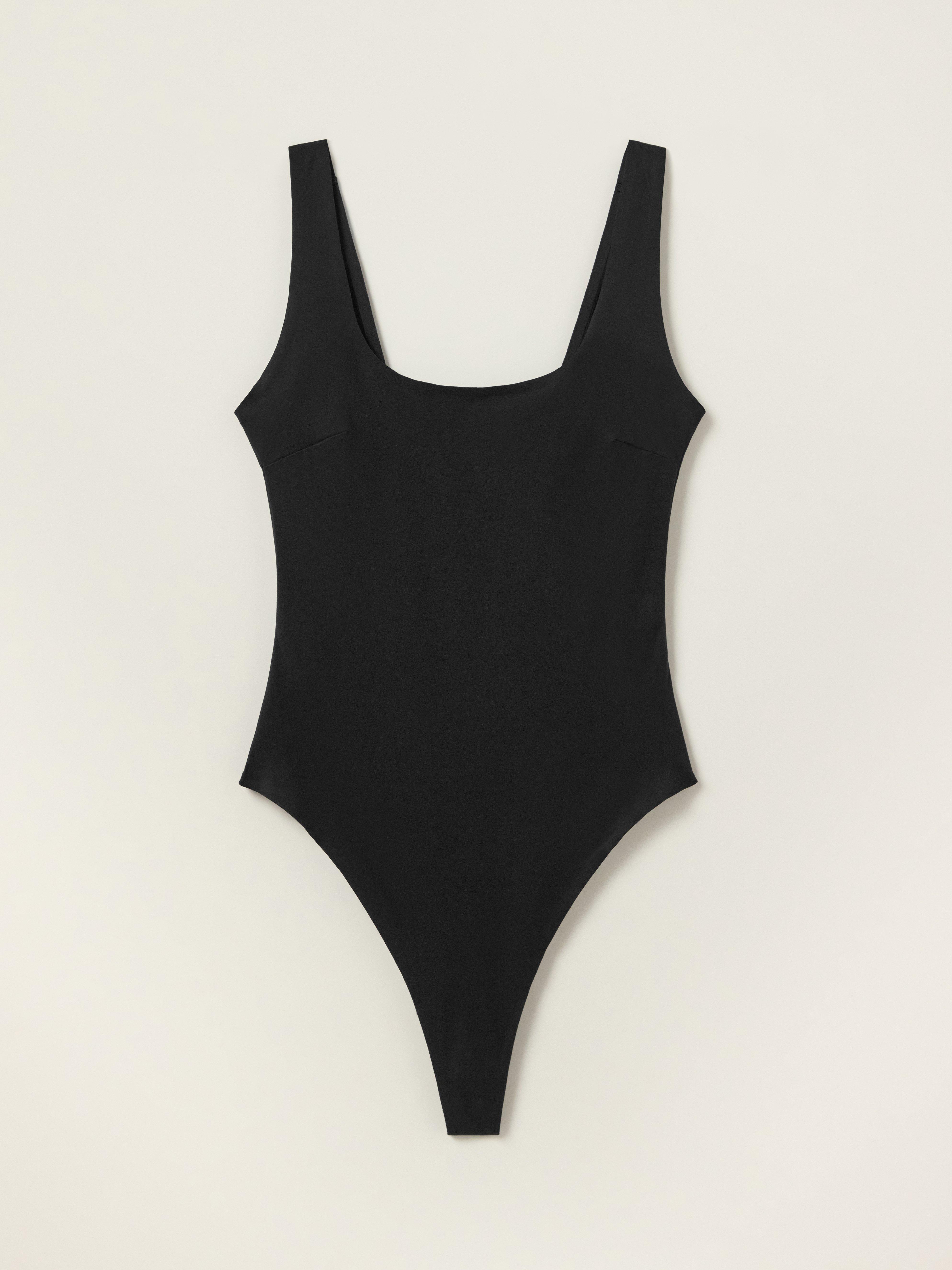 Frihetskroppen – Closely Black