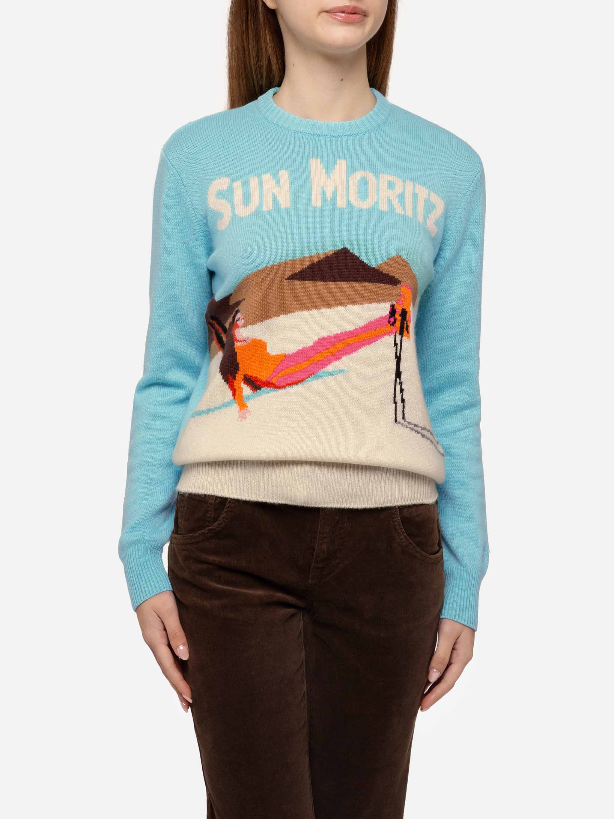 Nieuwe blauwe trui van de koningin met Sun Moritz jacquard ansichtkaart
