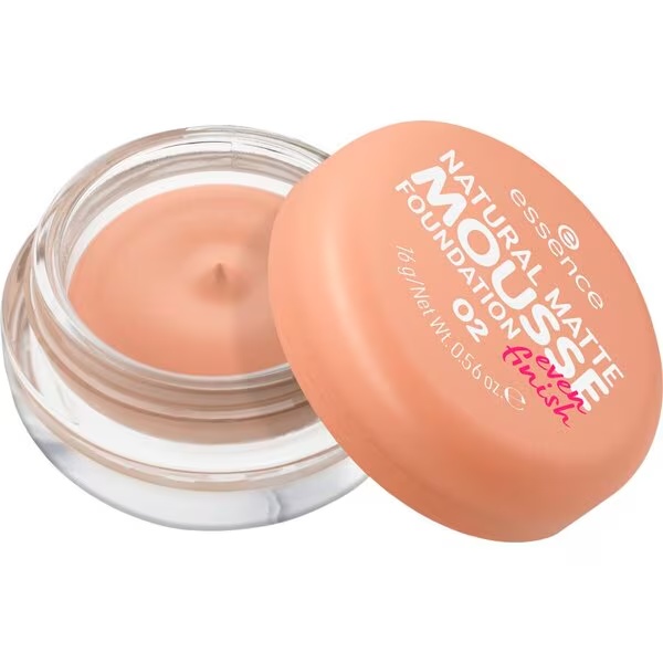 Penový make-up Even Finish 02 Natural Matte 16 g