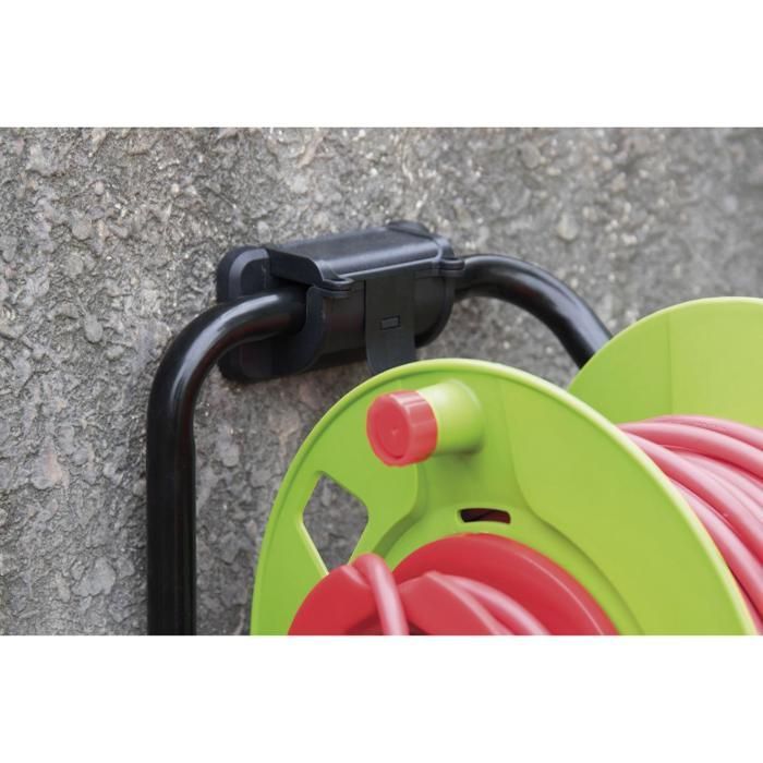 Carretel de cabo Zenitech H05VV-F de 4 tomadas, 3G1mm², 25m + disjuntor + suporte