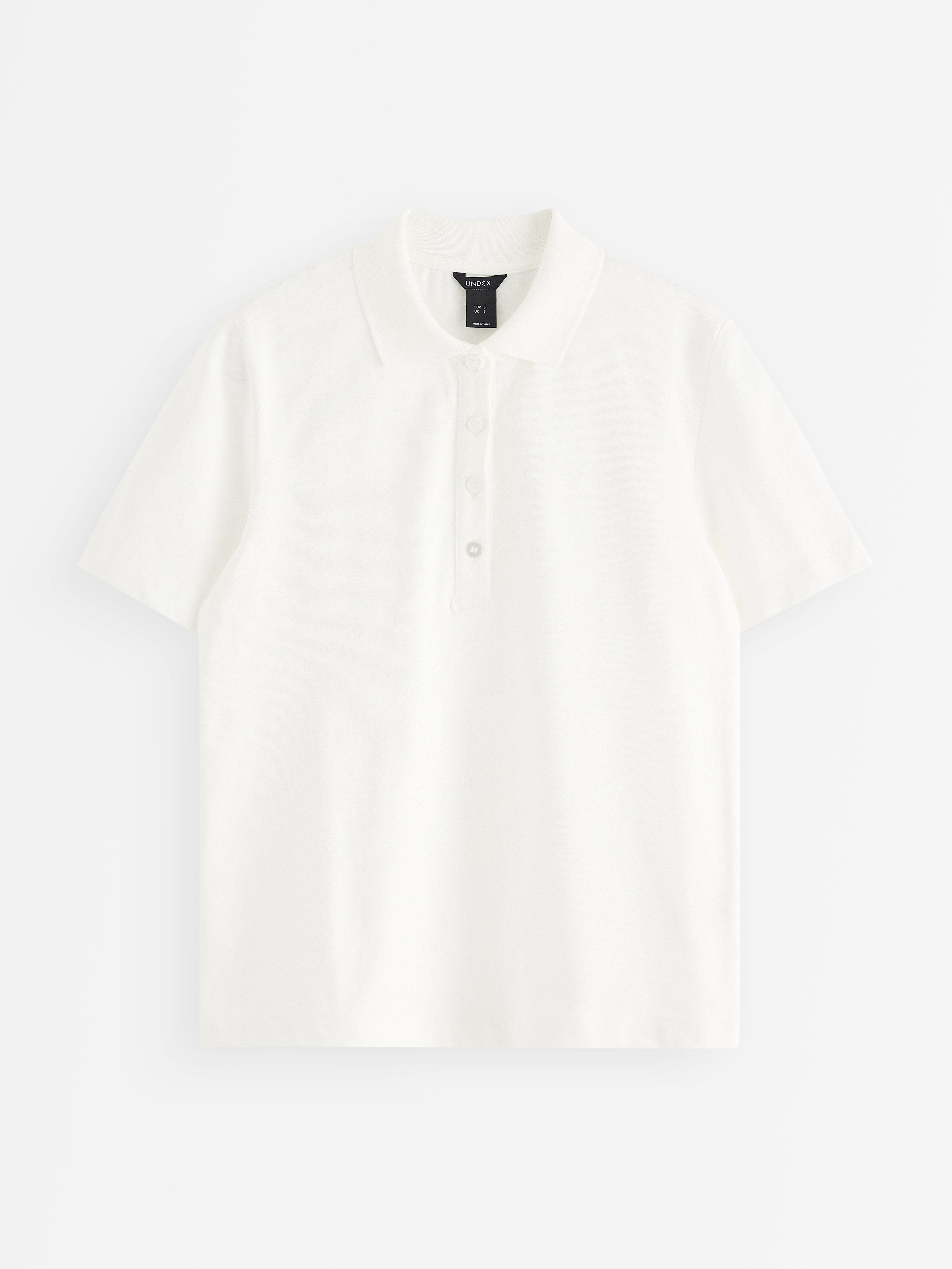 Top con cuello color blanco roto