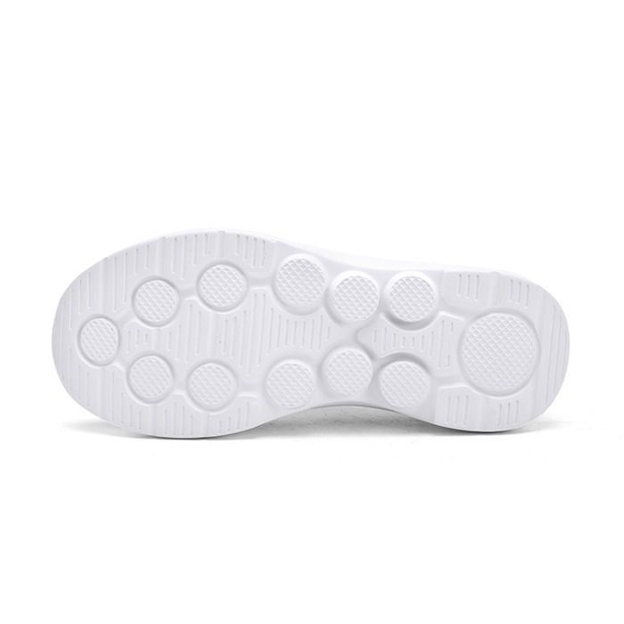 Unisex leisure shoes for seniors, ideal for hiking, running and fitness.