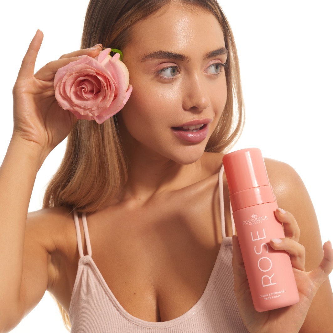 Cocosolis Mousse nettoyante hydratante à la rose