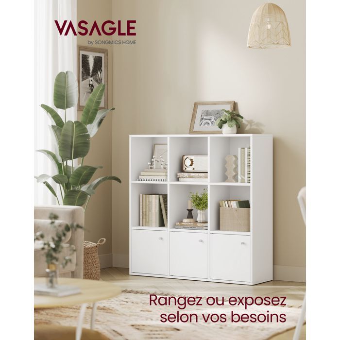 VASAGLE Bibliothèque, Étagère sur 3 Niveaux, Meuble de Rangement, avec 3 Placards en Bas, 29 x 97,5 x 97,5 cm, Salle à Manger, Blanc