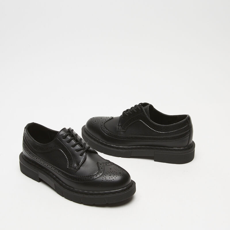 Brogues met profielzool