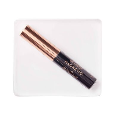 Kiss Magneettinen eyeliner Musta magneettinen eyeliner 4.5 g 4.5 g