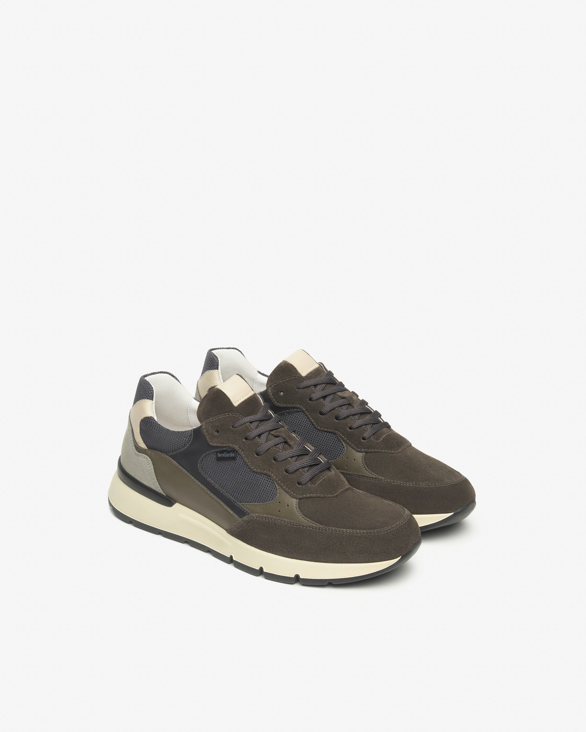  Herren-Sneaker aus Wildleder, Leder und Canvas
