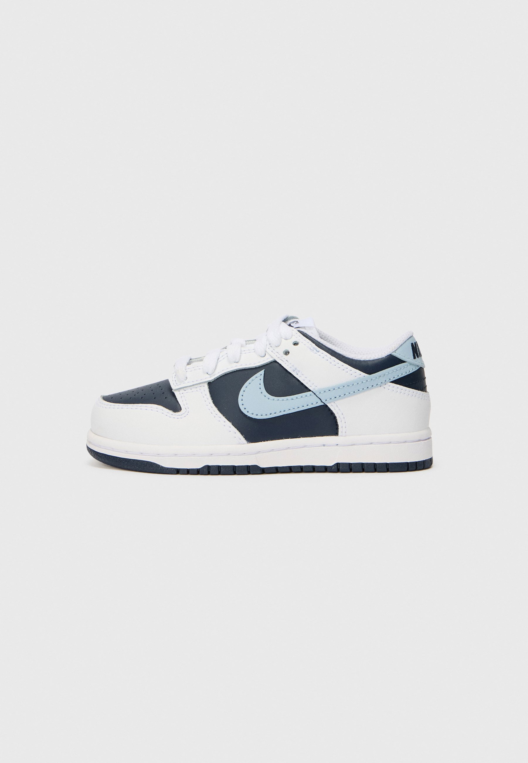 Nike Sportswear DUNK LOW UNISEX - Hoge sneakers - wit/licht wapenblauw/diep koningsblauw/obsidiaan