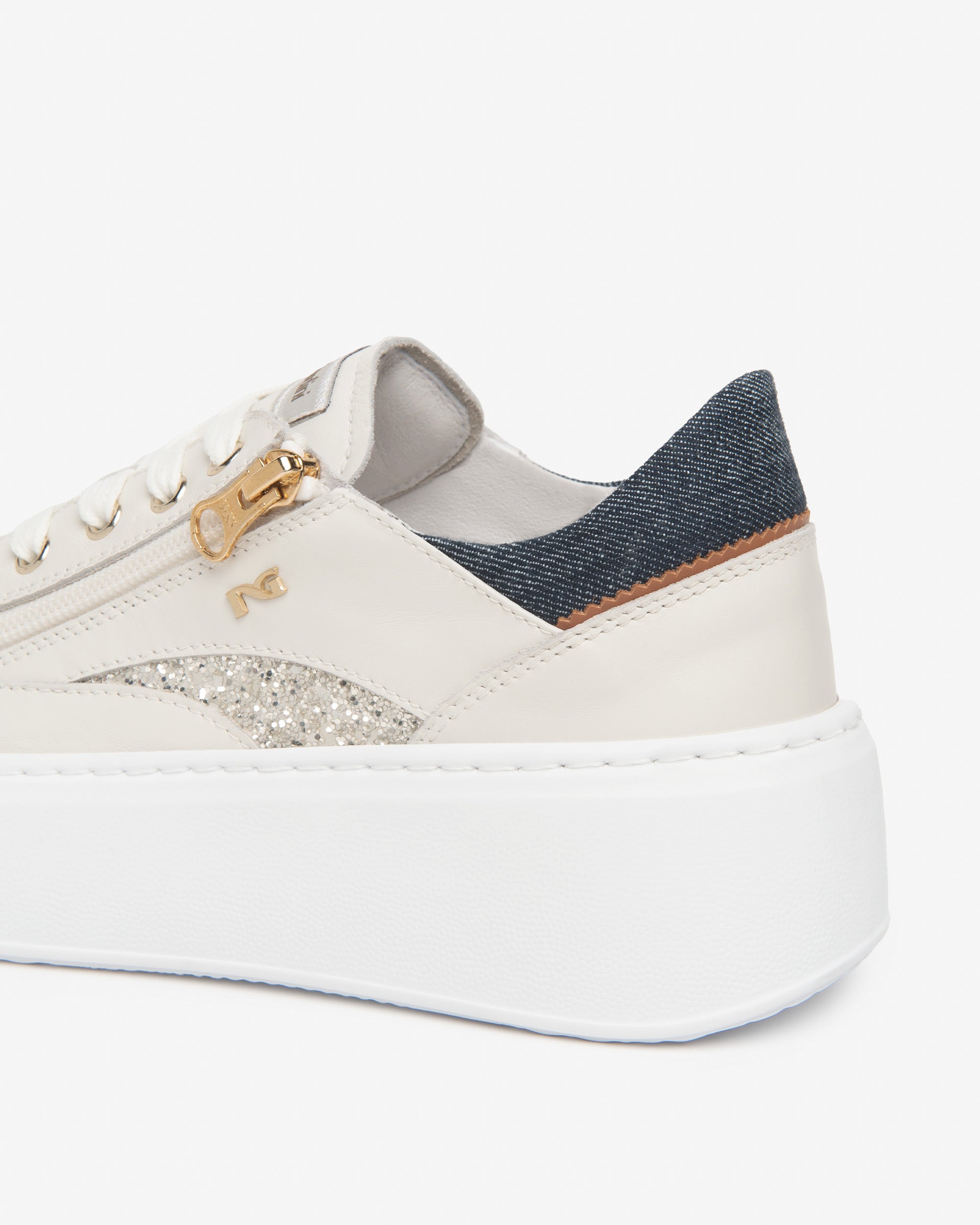 Damen-Sneaker aus Leder und Funktionsmaterial