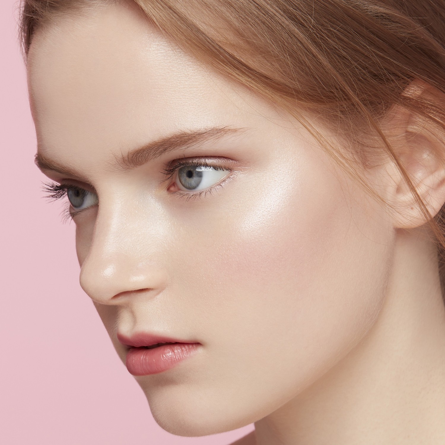 Clé de Peau Beauté Highlighter The Illuminating Facial Enhancer – 10g