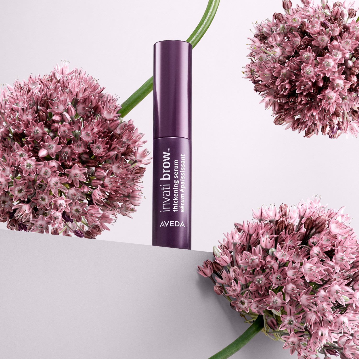 Aveda hidratantni serum Invati Ultra Advanced™ serum za gušćenje obrva – 5 ml