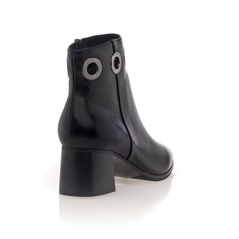 Botas negras de mujer / Botines