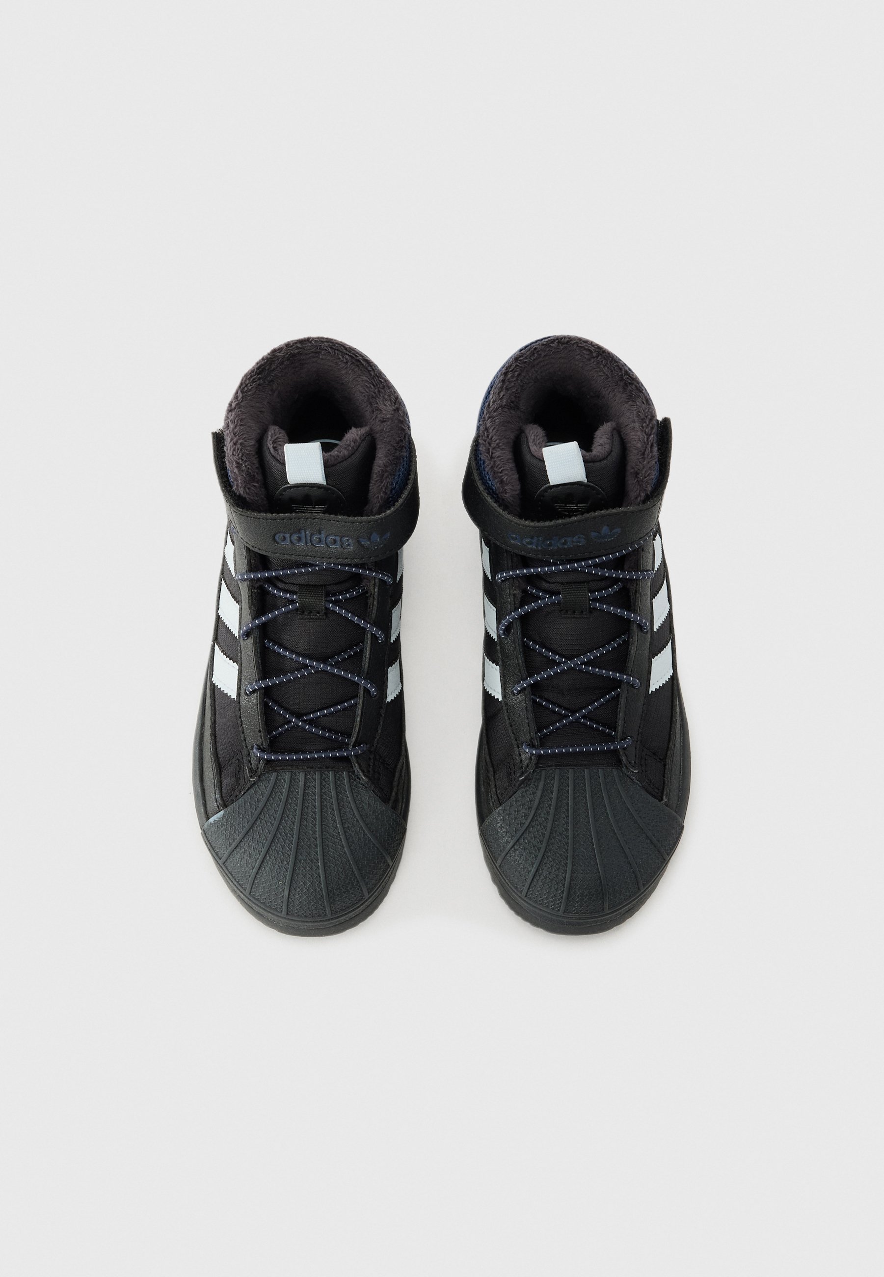 adidas Originals SUPERSTAR UNISEX - Vinterstøvler - core black/halo blue/carbon