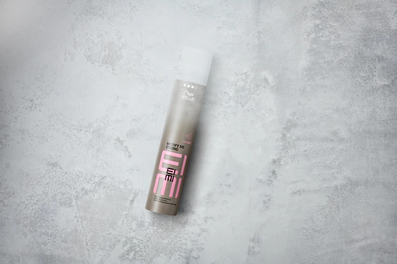 Wella Professionals Eimi Mistify Me Strong stiprios fiksacijos plaukų lakas