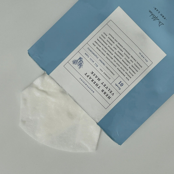 Sametová maska Dr. Althea Herb Therapy - 1 ks