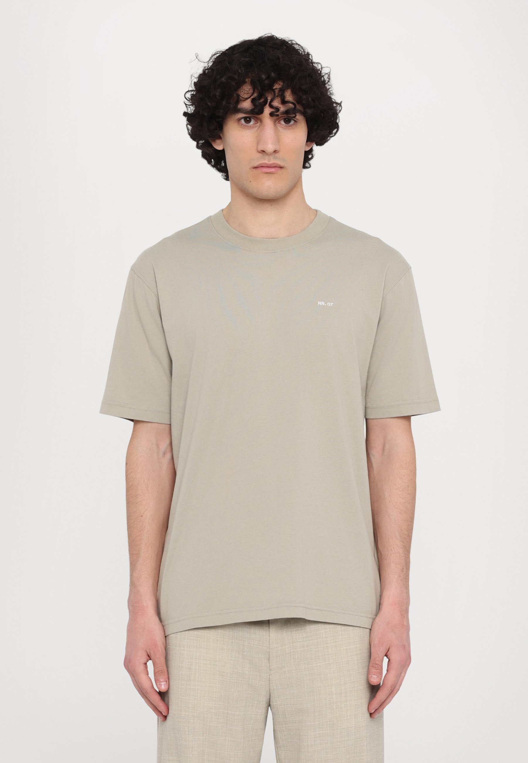 NN.07 ADAM EMB - Basic T-shirt - beige