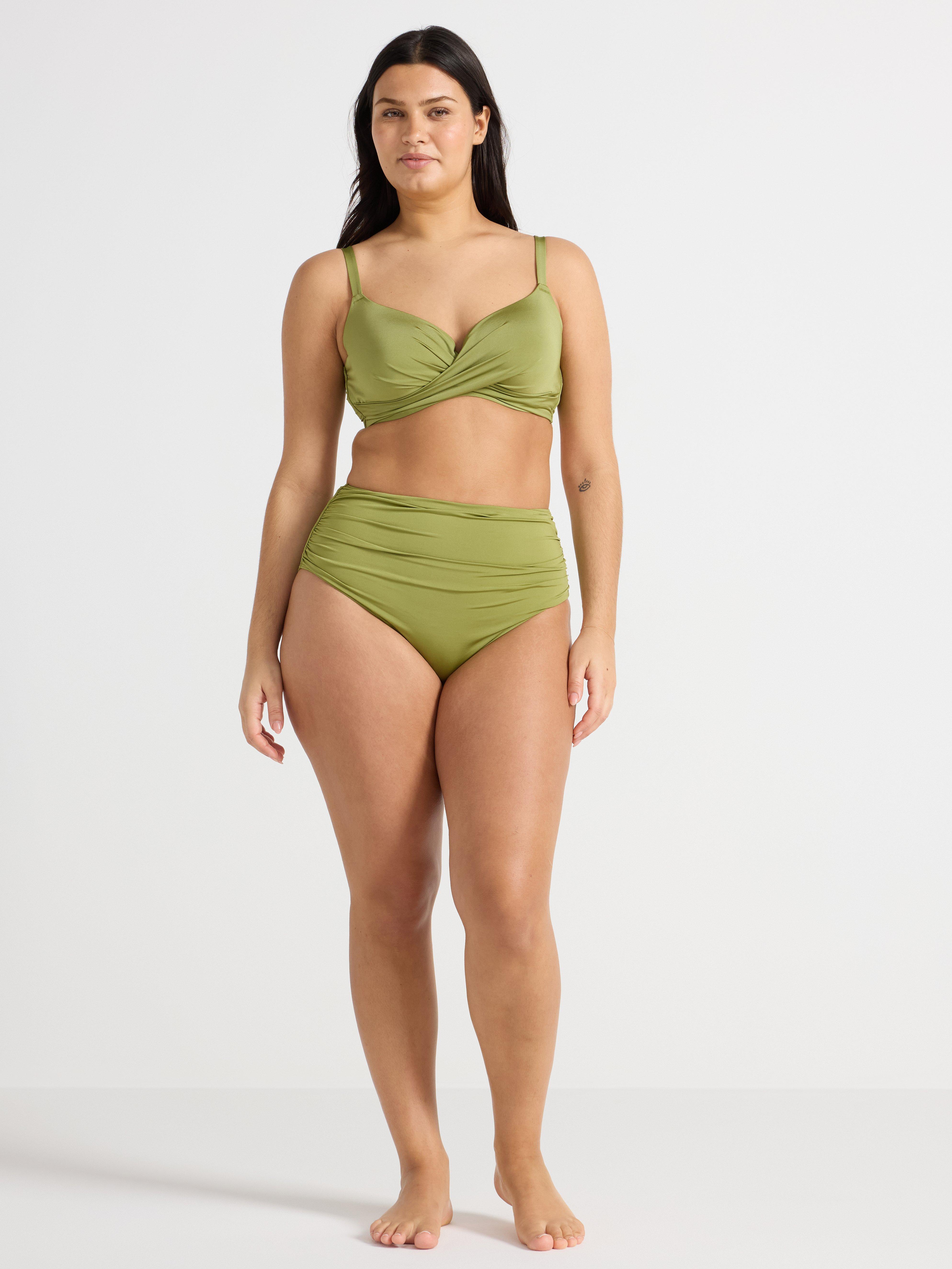 Braguita de bikini moldeadora de talle alto, color verde claro empolvado