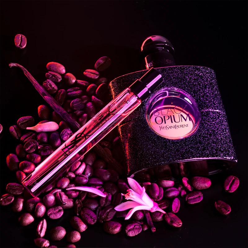 Yves Saint Laurent Black Opium Eau de Parfum para mulheres