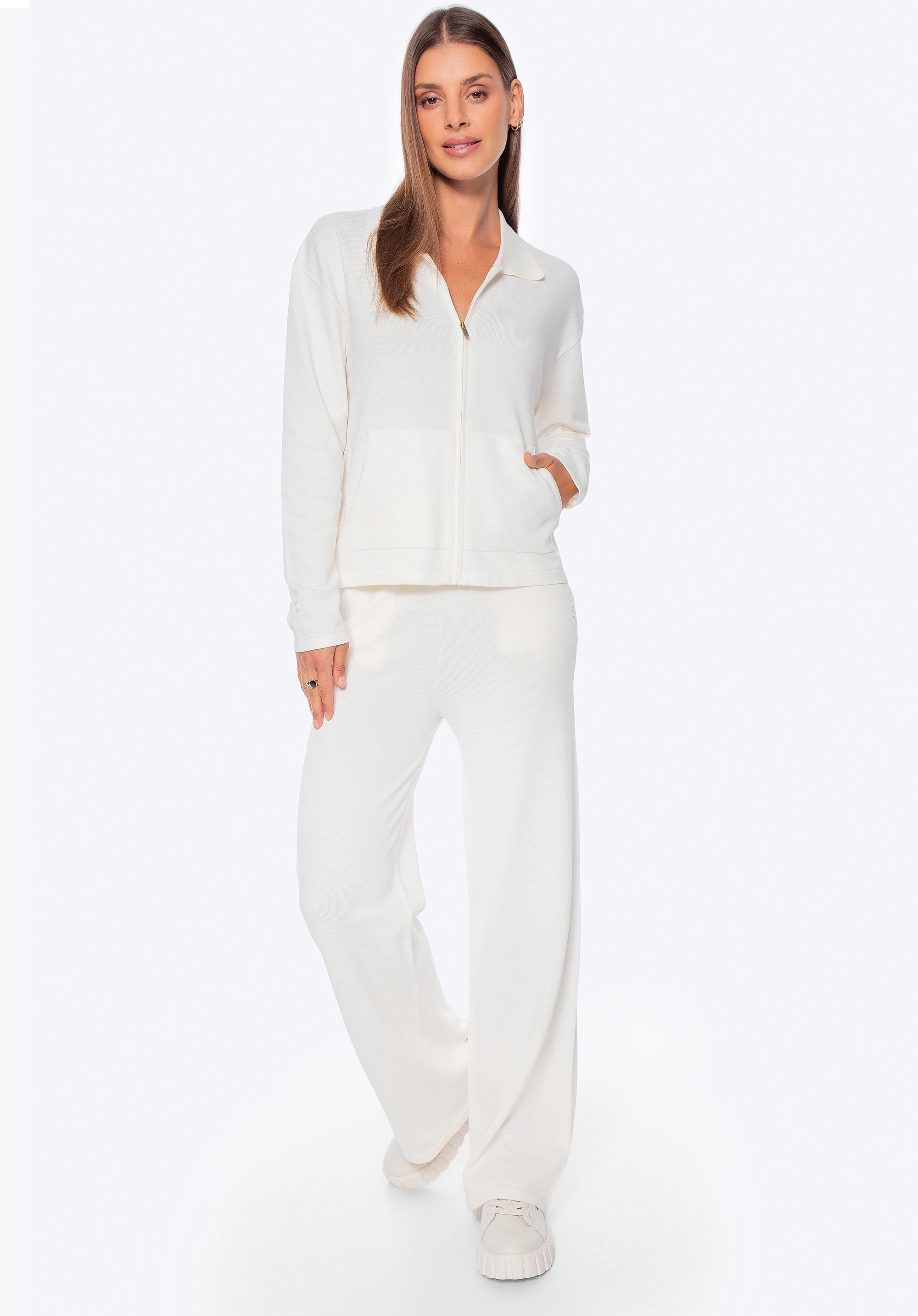 Rozpinana bluza damska kremowa