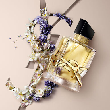 Yves Saint Laurent Free Pack Eau de Parfum -lahjasetti Parfyymi naisille 50 ml 50 ml