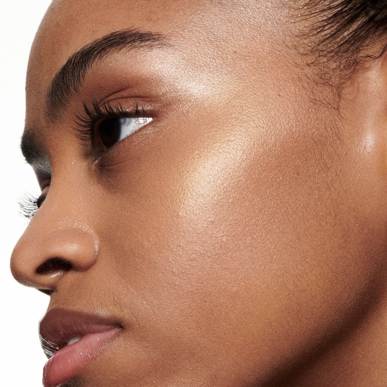 MAC Blush Strobe Strobe Beam šķidrais vaigu sārtums - 4,3 ml