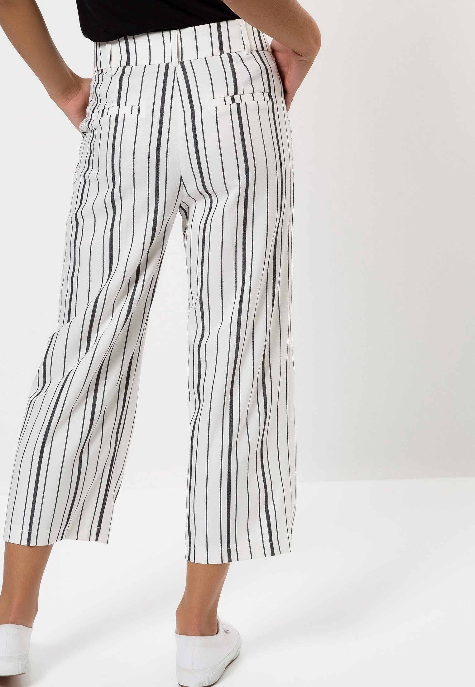 Calças Zero - branco-sujo