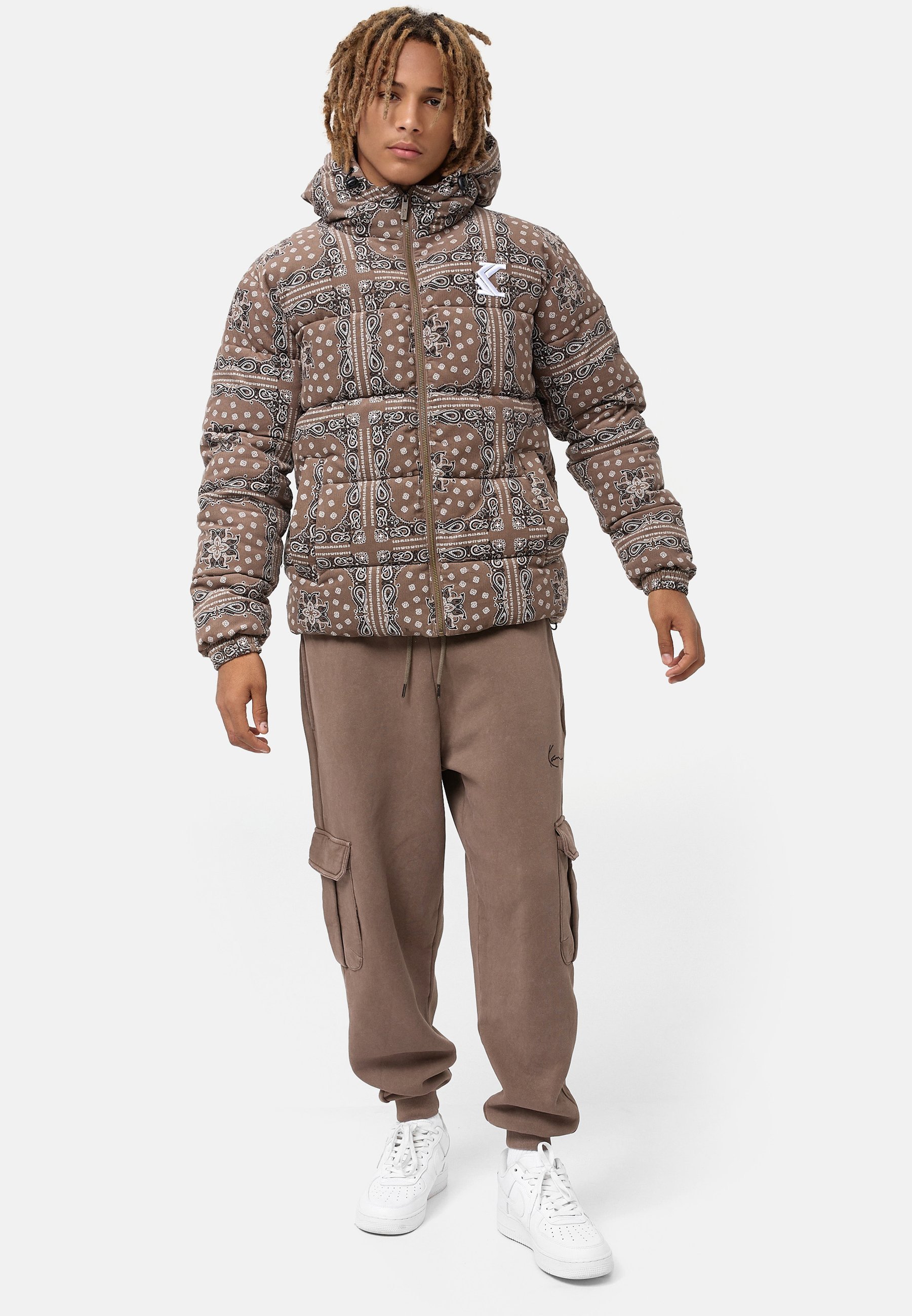 Karl Kani gewatteerde jas met capuchon en paisleyprint - Winterjas - donker taupe